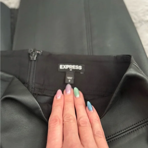 Express Black Faux Leather Pencil Skirt - Picture 6 of 6